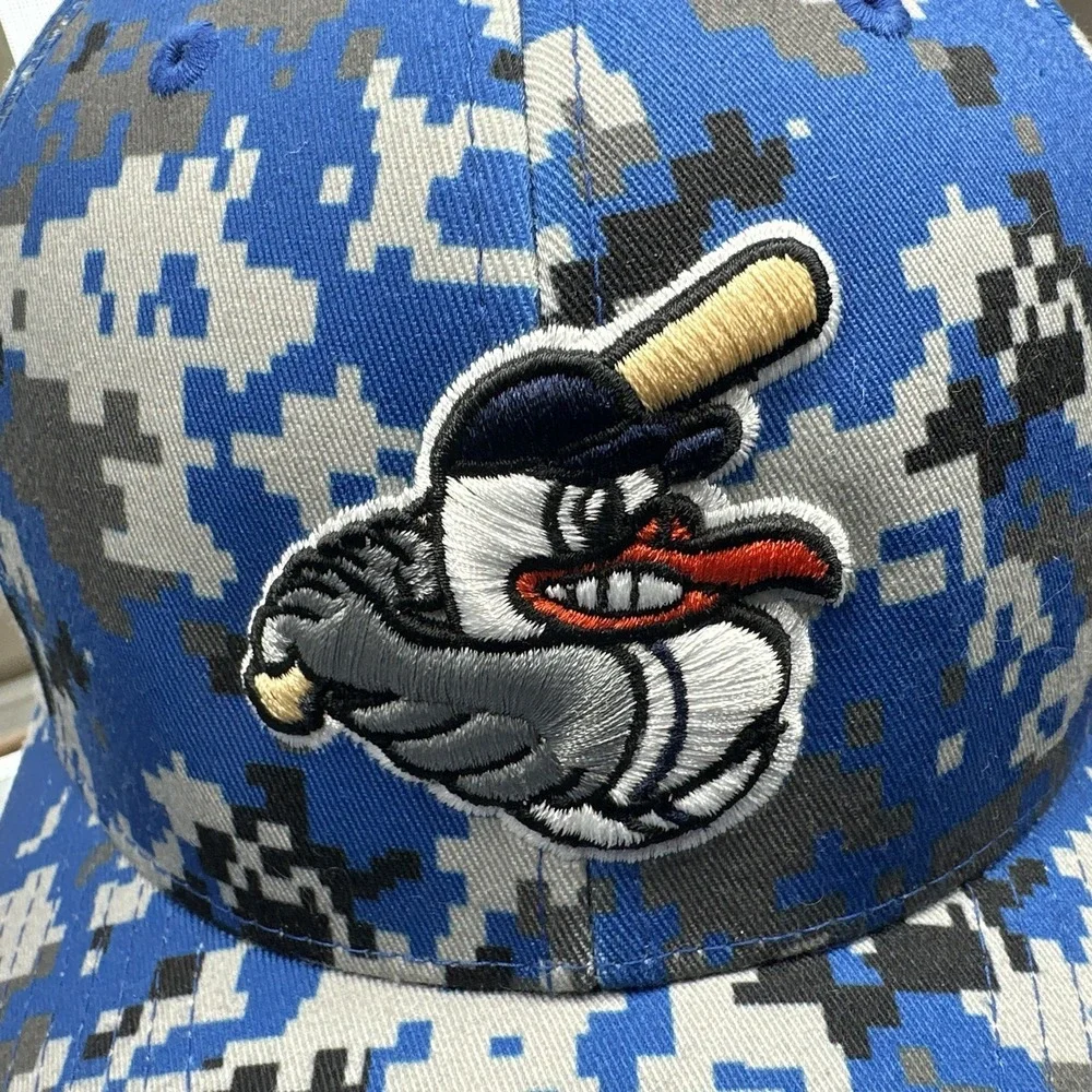 Baltimore Orioles Digital Camouflage Hat‎ With Swinging Mascot L/XL FITTED